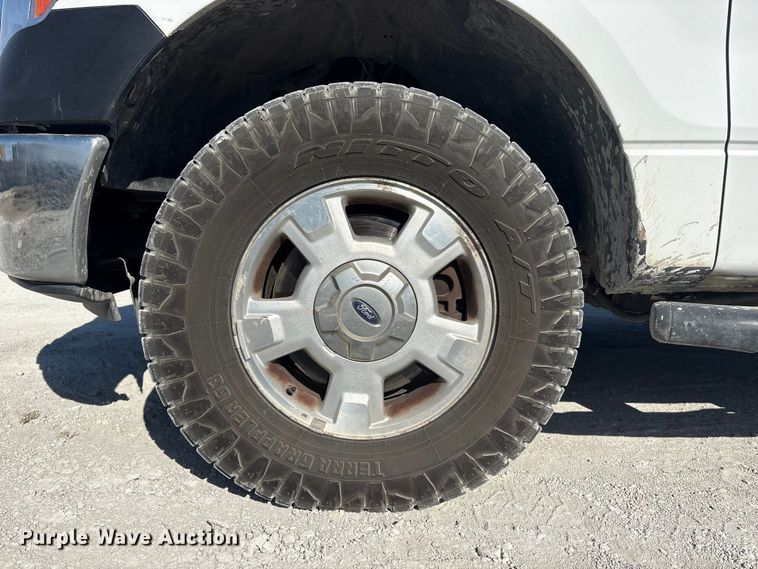 image for item FG2804 2014 Ford F150 Ext. Cab pickup truck