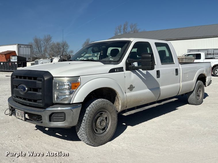 image for item FG2805 2015 Ford F250 Super Duty Crew Cab pickup truck