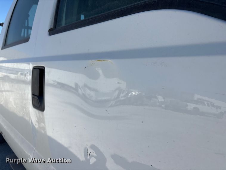 image for item FG2805 2015 Ford F250 Super Duty Crew Cab pickup truck