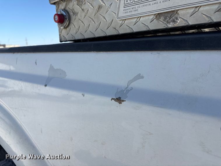 image for item FG2805 2015 Ford F250 Super Duty Crew Cab pickup truck