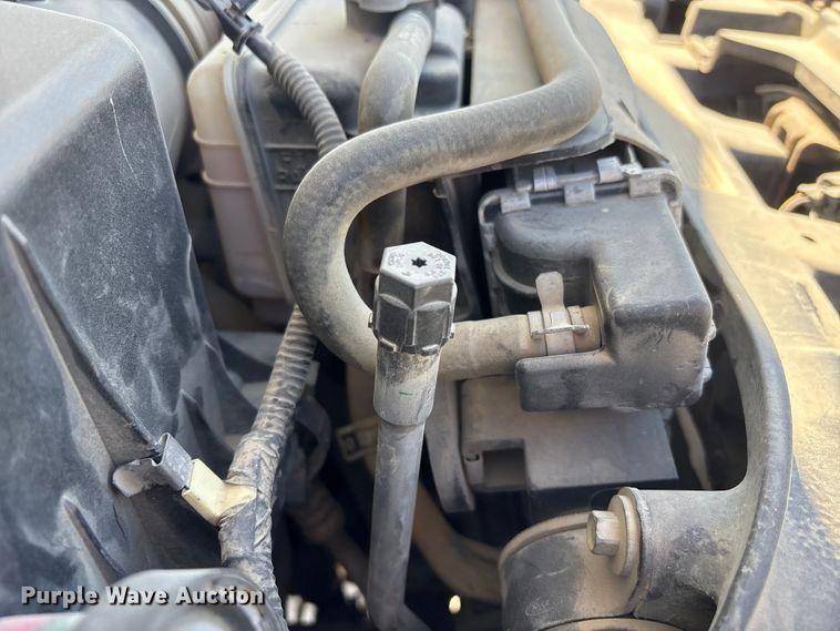 image for item FG2805 2015 Ford F250 Super Duty Crew Cab pickup truck