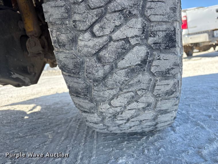 image for item FG2805 2015 Ford F250 Super Duty Crew Cab pickup truck