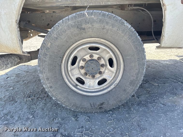 image for item FG2805 2015 Ford F250 Super Duty Crew Cab pickup truck