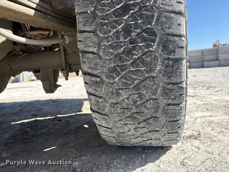 image for item FG2805 2015 Ford F250 Super Duty Crew Cab pickup truck