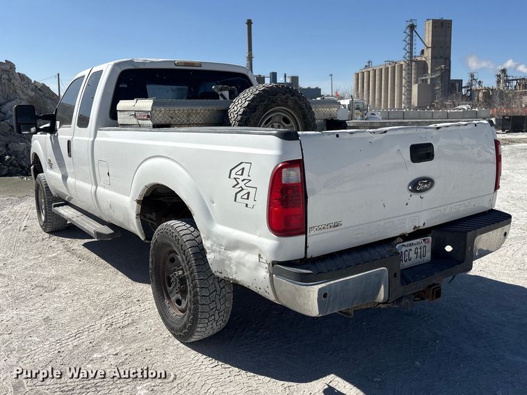 image for item FG2806 2013 Ford F250 Super Duty Ext. Cab pickup truck