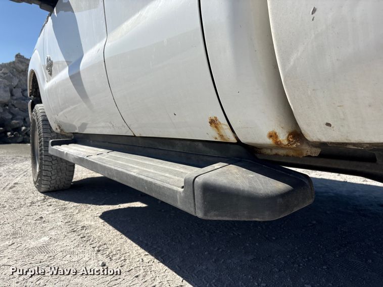 image for item FG2806 2013 Ford F250 Super Duty Ext. Cab pickup truck