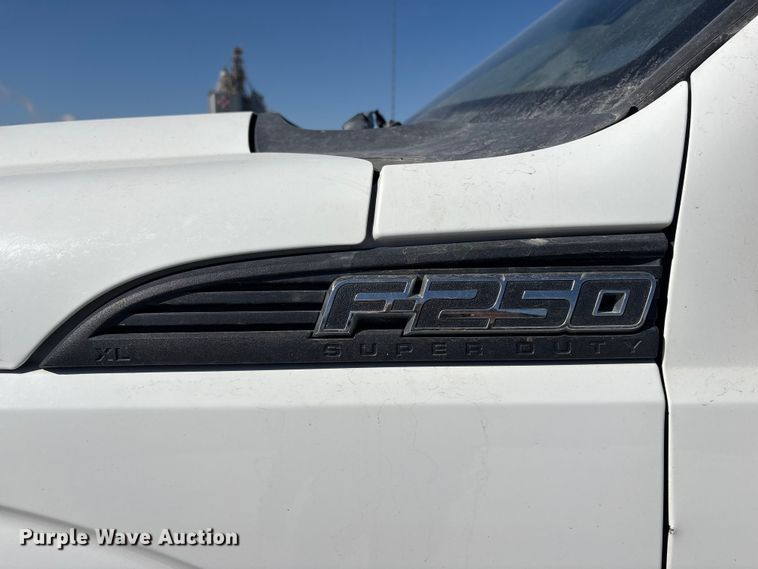 image for item FG2806 2013 Ford F250 Super Duty Ext. Cab pickup truck