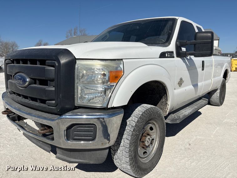 image for item FG2806 2013 Ford F250 Super Duty Ext. Cab pickup truck