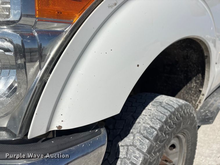 image for item FG2806 2013 Ford F250 Super Duty Ext. Cab pickup truck