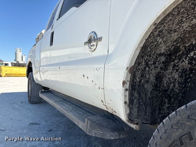 image for item FG2806 2013 Ford F250 Super Duty Ext. Cab pickup truck