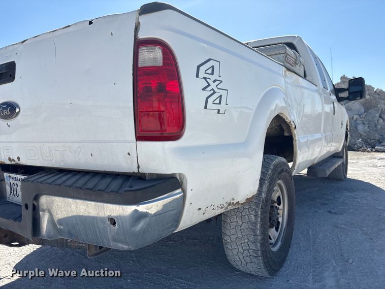 image for item FG2806 2013 Ford F250 Super Duty Ext. Cab pickup truck