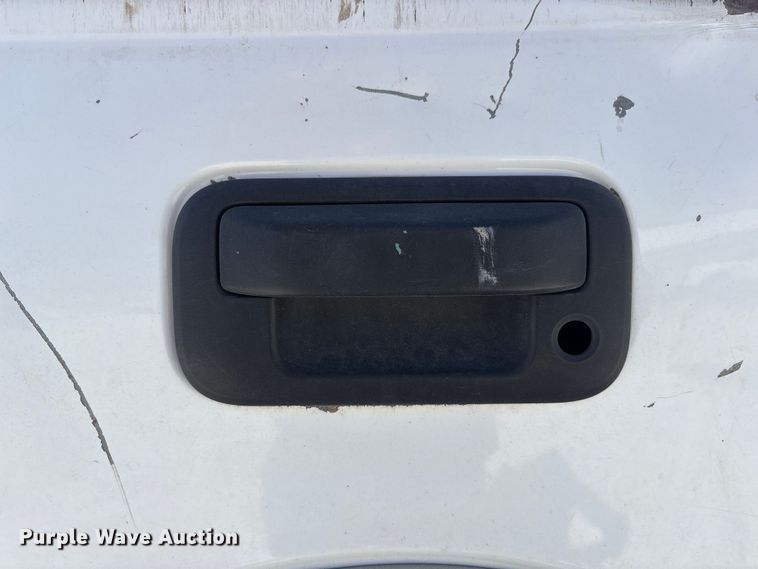 image for item FG2806 2013 Ford F250 Super Duty Ext. Cab pickup truck