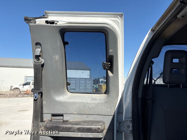 image for item FG2806 2013 Ford F250 Super Duty Ext. Cab pickup truck