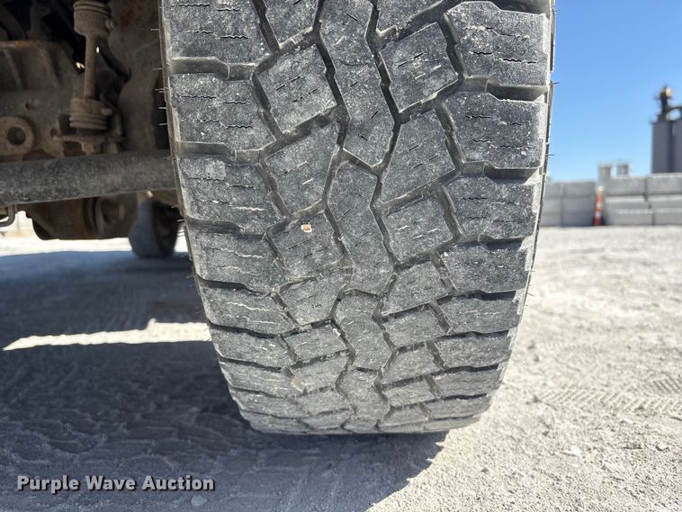 image for item FG2806 2013 Ford F250 Super Duty Ext. Cab pickup truck