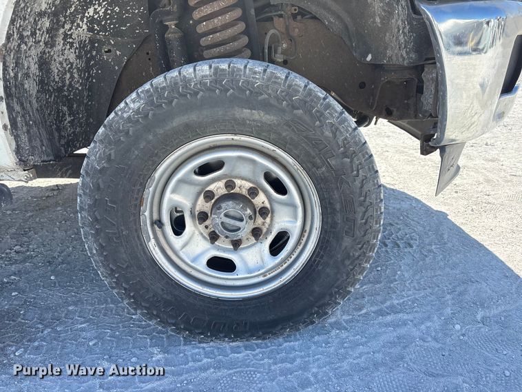 image for item FG2806 2013 Ford F250 Super Duty Ext. Cab pickup truck