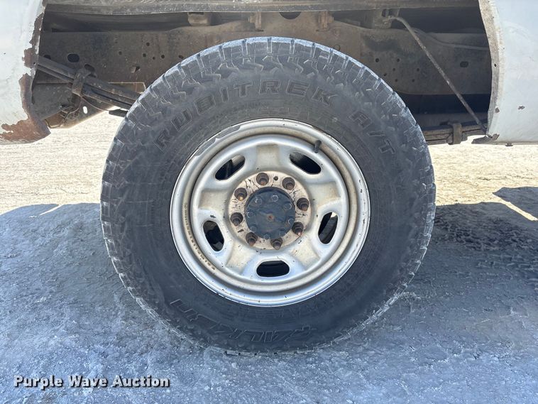 image for item FG2806 2013 Ford F250 Super Duty Ext. Cab pickup truck