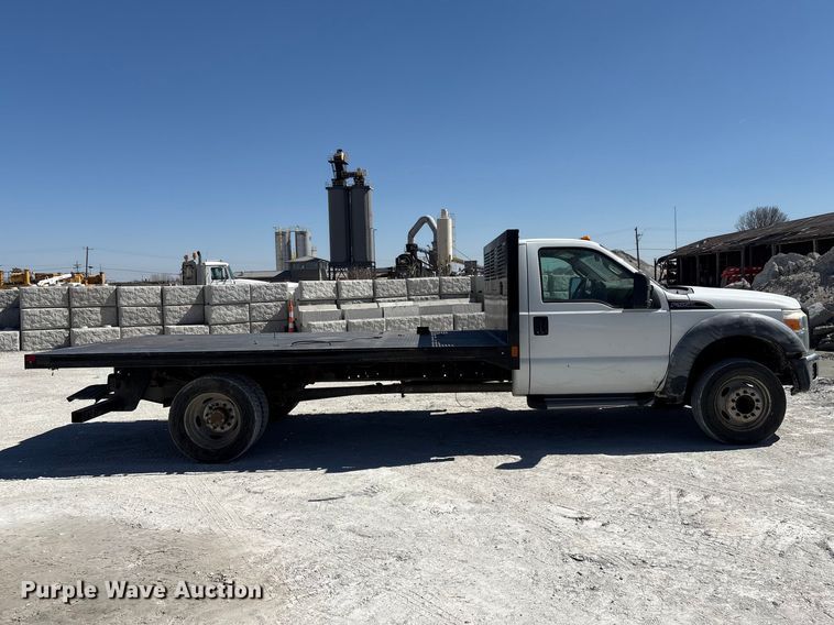 image for item FG2807 2011 Ford F550 flatbed truck