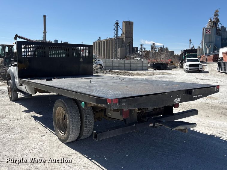image for item FG2807 2011 Ford F550 flatbed truck