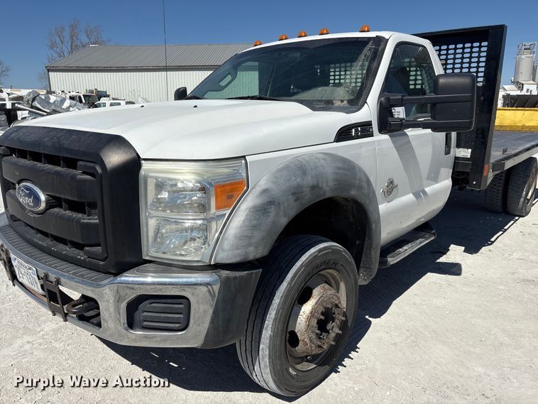 image for item FG2807 2011 Ford F550 flatbed truck