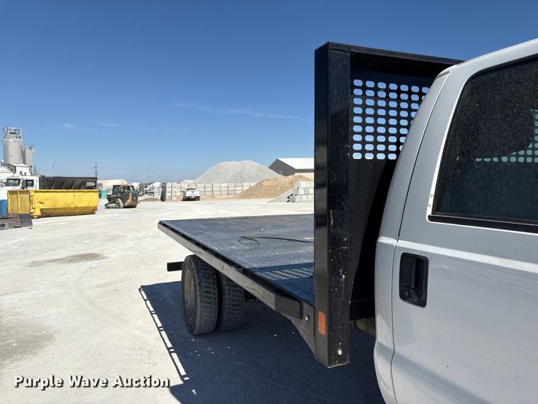 image for item FG2807 2011 Ford F550 flatbed truck