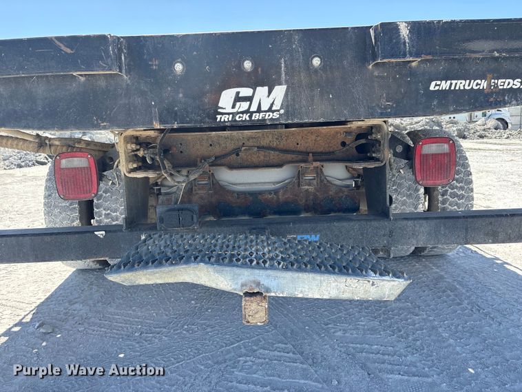 image for item FG2807 2011 Ford F550 flatbed truck