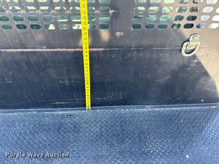 image for item FG2807 2011 Ford F550 flatbed truck