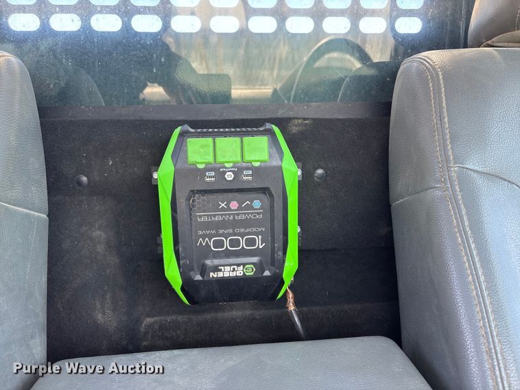 image for item FG2807 2011 Ford F550 flatbed truck