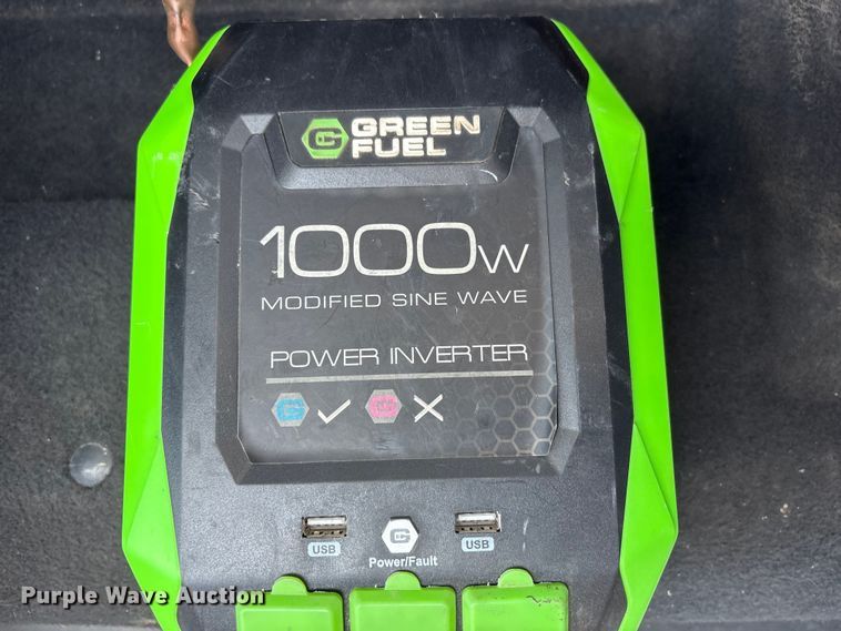 image for item FG2807 2011 Ford F550 flatbed truck