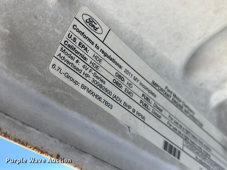 image for item FG2807 2011 Ford F550 flatbed truck