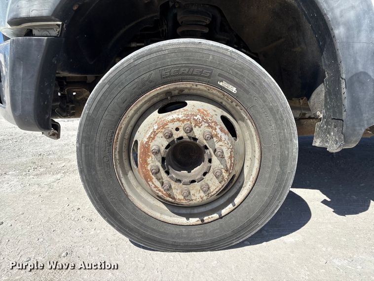 image for item FG2807 2011 Ford F550 flatbed truck