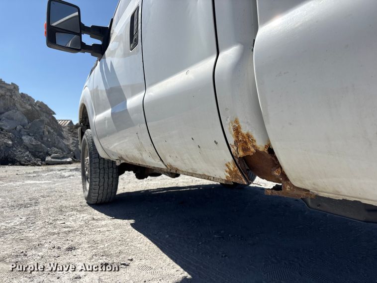 image for item FG2809 2012 Ford F250 Super Duty Ext. Cab pickup truck