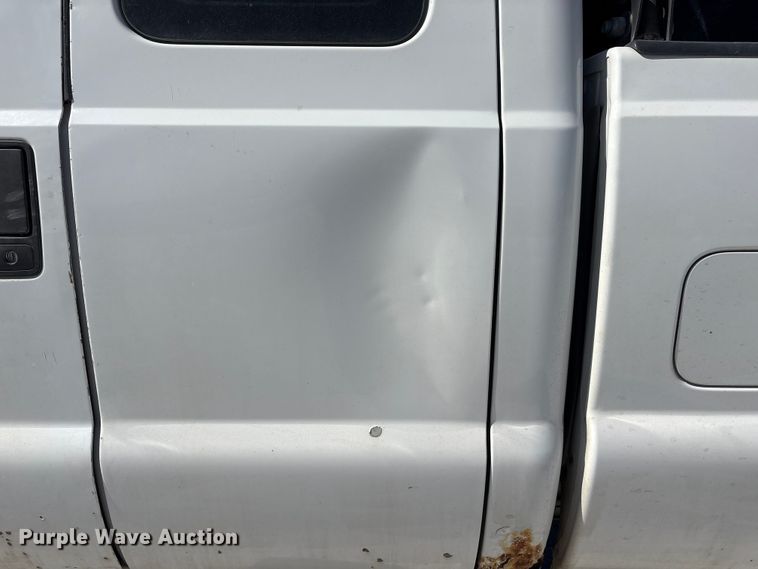 image for item FG2809 2012 Ford F250 Super Duty Ext. Cab pickup truck