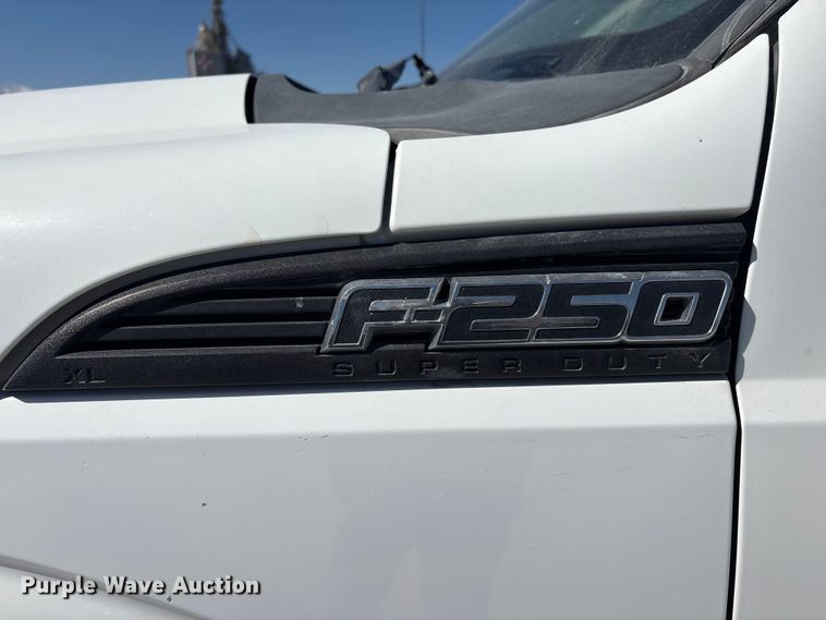 image for item FG2809 2012 Ford F250 Super Duty Ext. Cab pickup truck