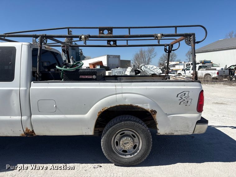 image for item FG2809 2012 Ford F250 Super Duty Ext. Cab pickup truck