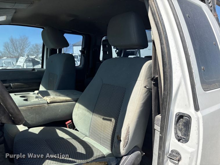 image for item FG2809 2012 Ford F250 Super Duty Ext. Cab pickup truck