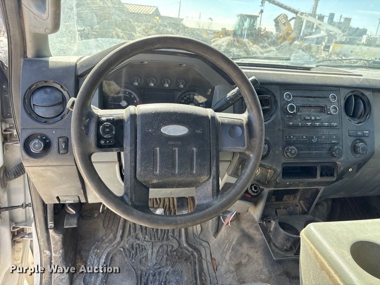 image for item FG2809 2012 Ford F250 Super Duty Ext. Cab pickup truck