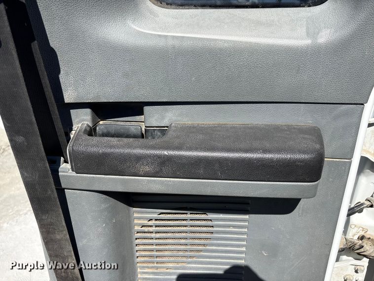 image for item FG2809 2012 Ford F250 Super Duty Ext. Cab pickup truck