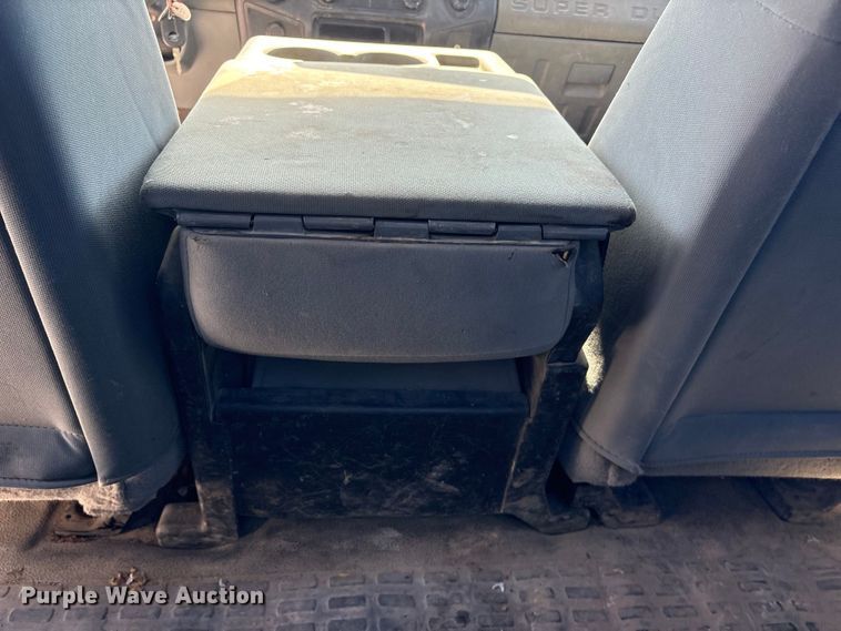 image for item FG2809 2012 Ford F250 Super Duty Ext. Cab pickup truck