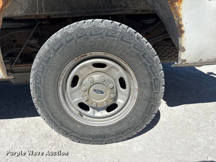 image for item FG2809 2012 Ford F250 Super Duty Ext. Cab pickup truck