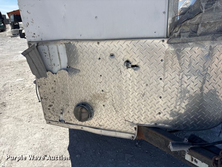 image for item FG2812 2010 Forest River enclosed cargo trailer