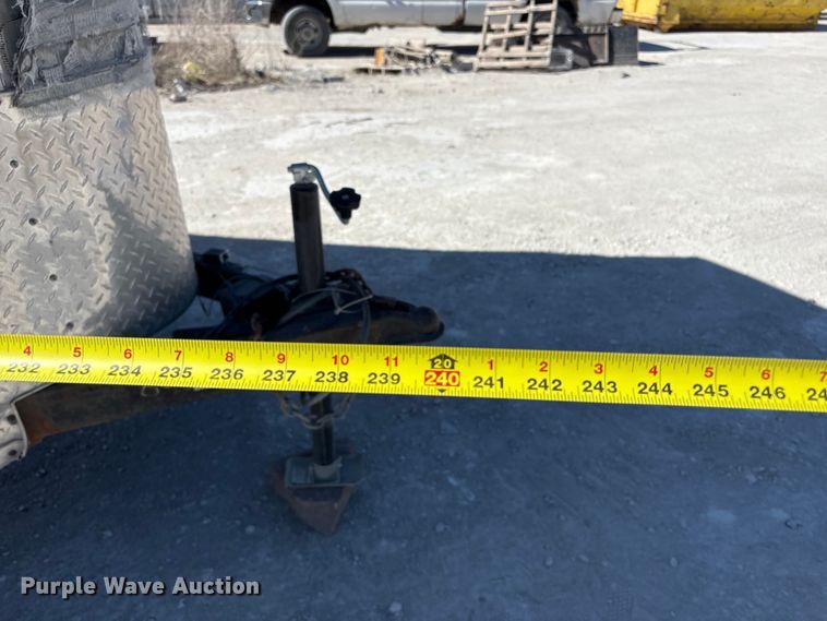 image for item FG2812 2010 Forest River enclosed cargo trailer