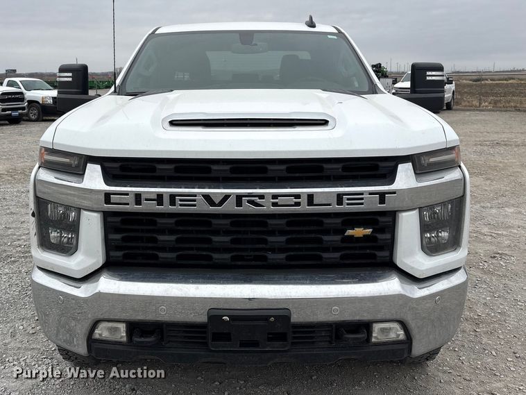 image for item FG2820 2020 Chevrolet Silverado 2500HD Crew Cab pickup truck