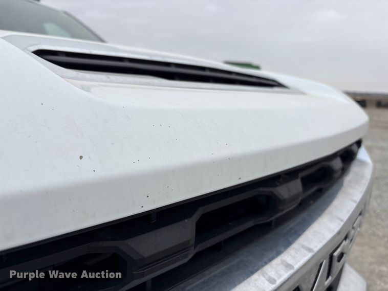 image for item FG2820 2020 Chevrolet Silverado 2500HD Crew Cab pickup truck