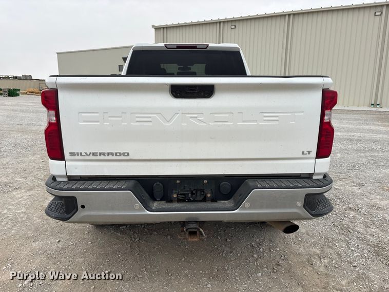 image for item FG2820 2020 Chevrolet Silverado 2500HD Crew Cab pickup truck