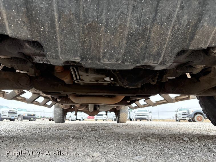 image for item FG2820 2020 Chevrolet Silverado 2500HD Crew Cab pickup truck