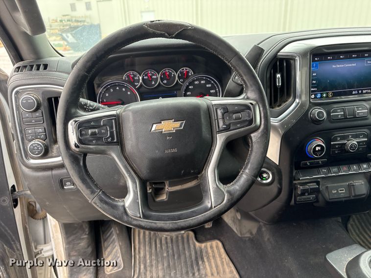 image for item FG2820 2020 Chevrolet Silverado 2500HD Crew Cab pickup truck