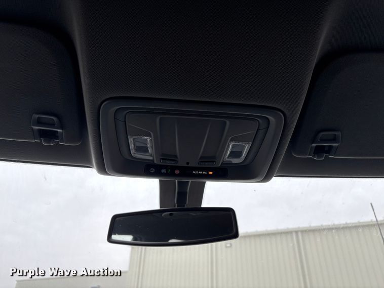 image for item FG2820 2020 Chevrolet Silverado 2500HD Crew Cab pickup truck