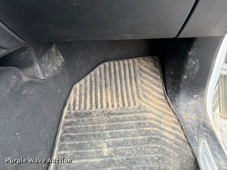 image for item FG2820 2020 Chevrolet Silverado 2500HD Crew Cab pickup truck