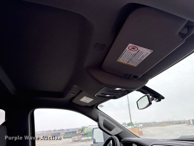 image for item FG2820 2020 Chevrolet Silverado 2500HD Crew Cab pickup truck