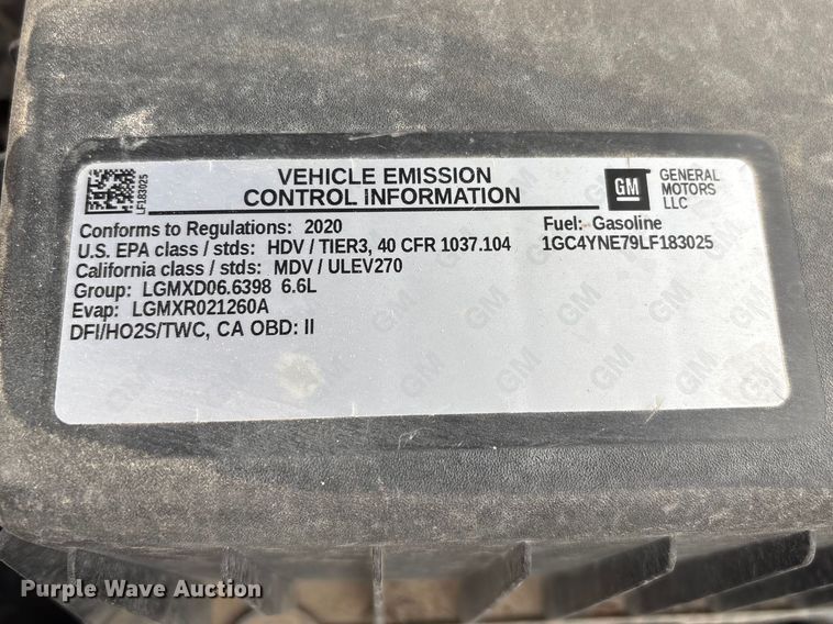 image for item FG2820 2020 Chevrolet Silverado 2500HD Crew Cab pickup truck